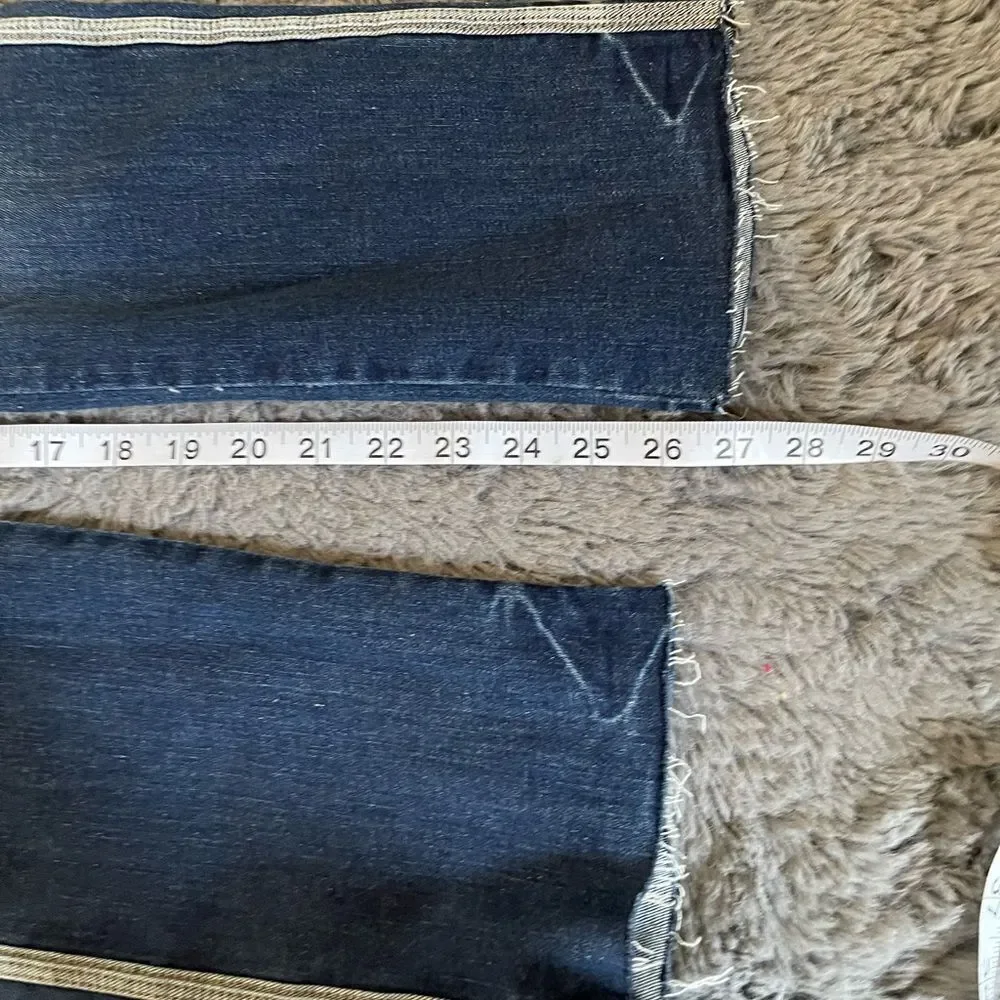 NWT Good American straight leg‎ raw hem jeans